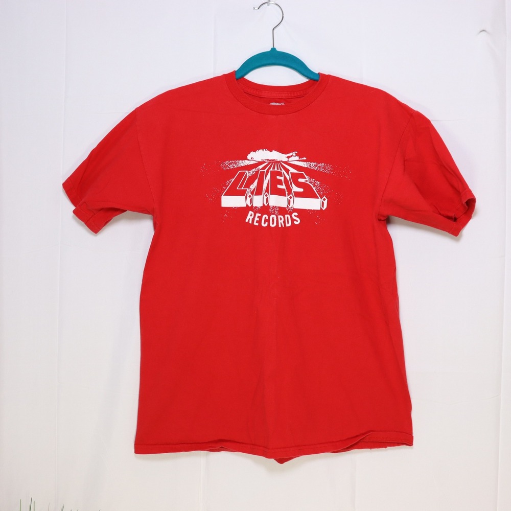 L.I.E.S. Records Graphic Tee Mens Medium Red Excellent‎ Short Sleeve T-Shirt